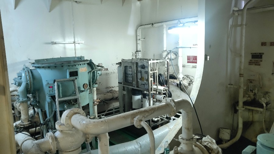 潤德澳15噸每天海水淡化裝置助力國外遠洋化工船人員健康飲水！